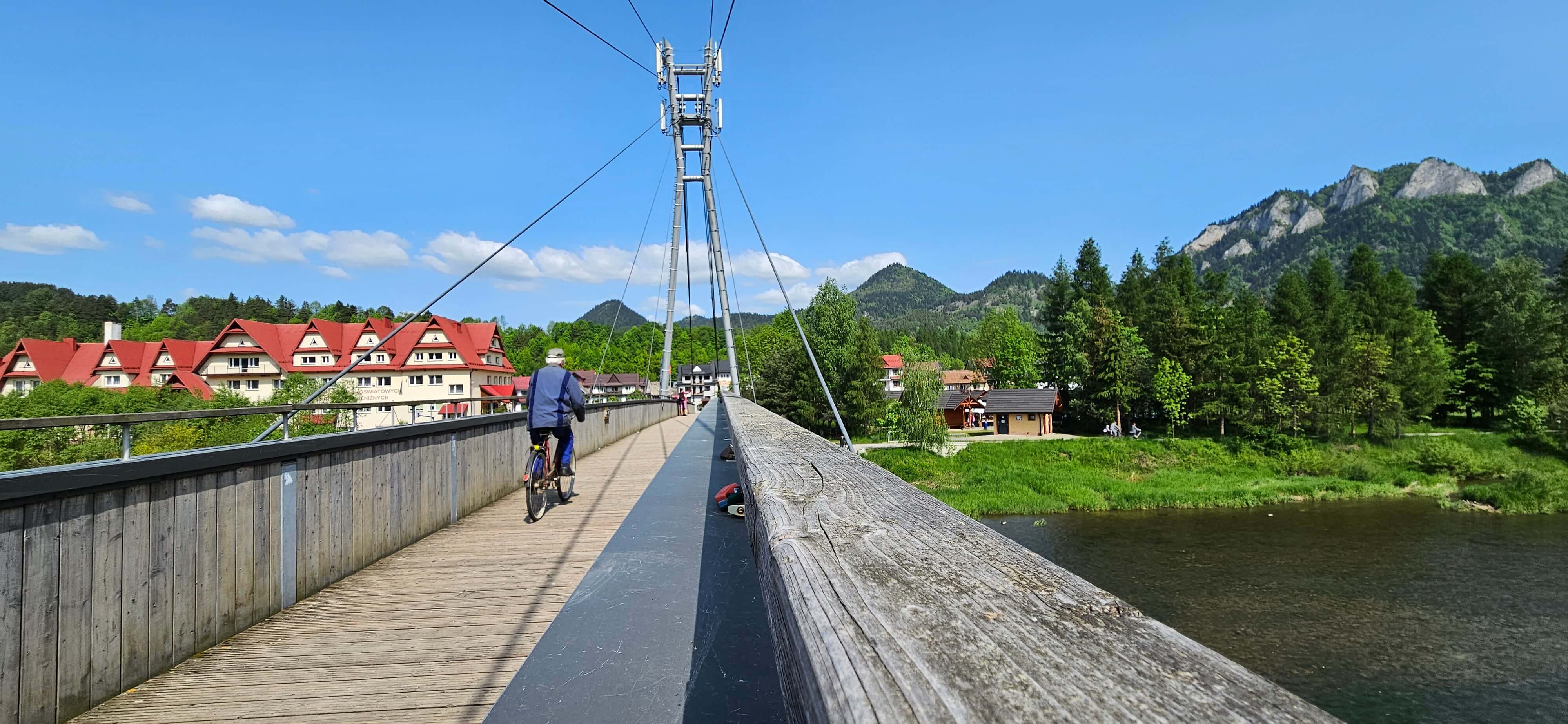 Most cez rieku Dunajec